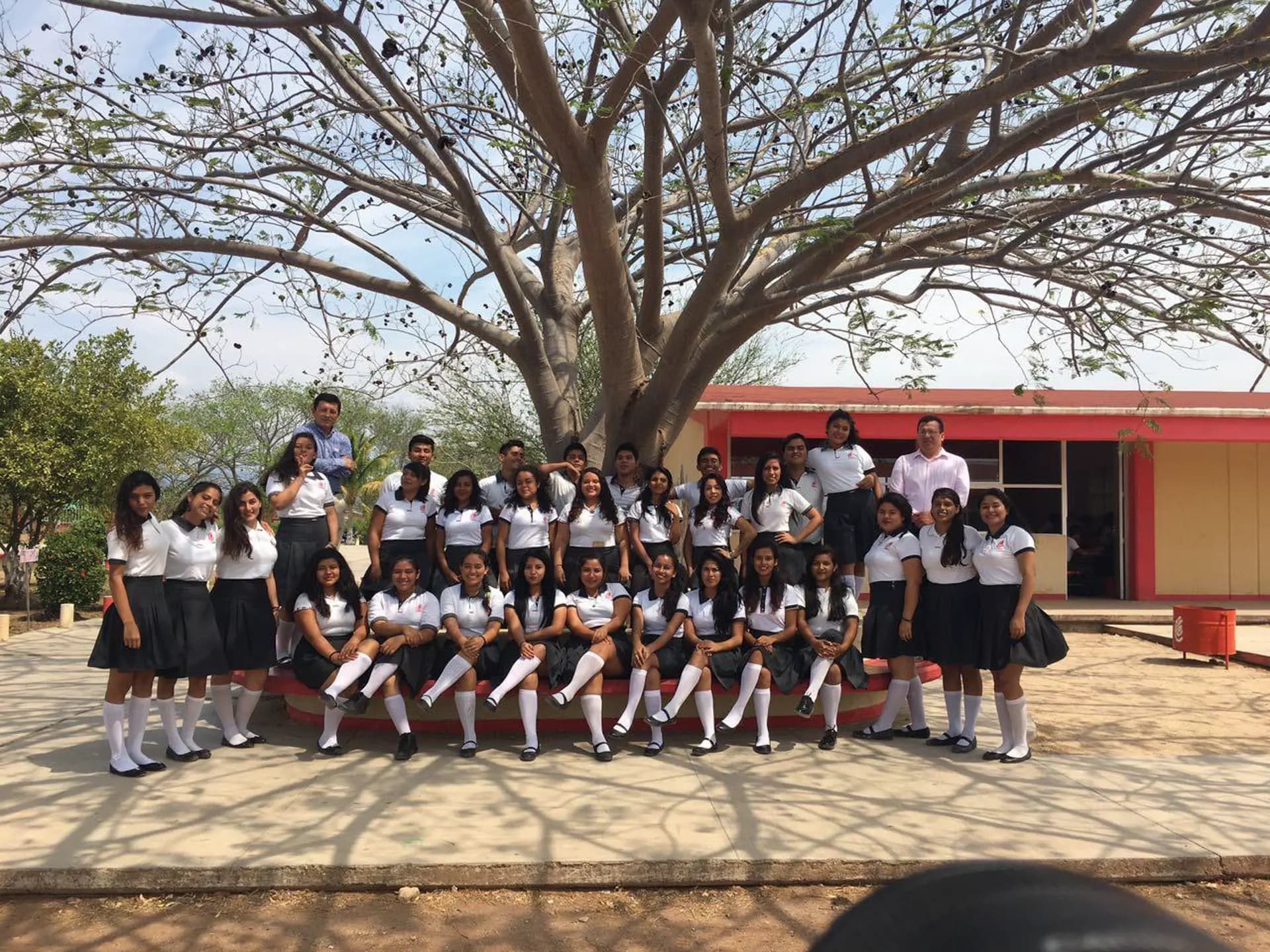 Maria Ciriolo   Ypmex 2016   Messico   Studentessa   Gruppo   Scuola   Pag Programma   Orizzontale (2)