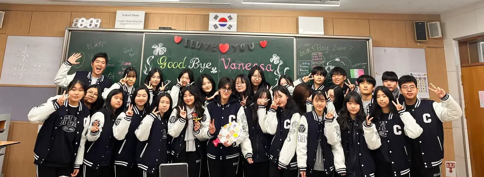 Vanessa Vecchio Tr Corea 2024 Cl Giarre Corea Del Sud Studentessa Gruppo Scuola Lavaga Pagina Programma Orizzontale