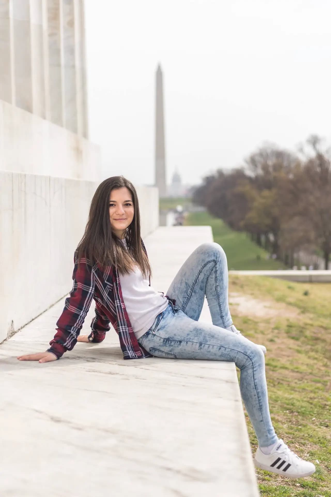 Alessia Soro Y Psc Nh 2016 Usa   Stati Uniti   Studentessa   Monumento   Pag Paese   Verticale (1)