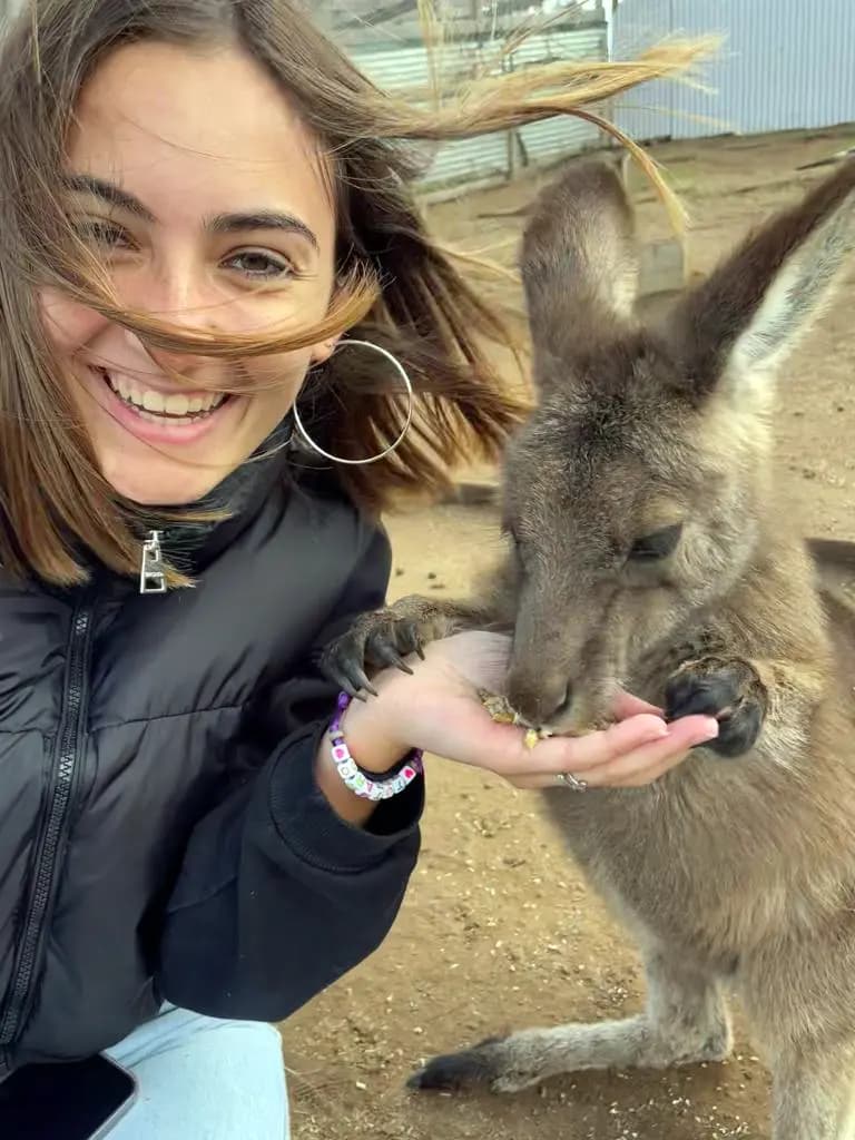 Mirella Morga Y Psw N H23 Get Cl Putignano Australia Studentessa Primo Piano Animale Pag Programma Verticale