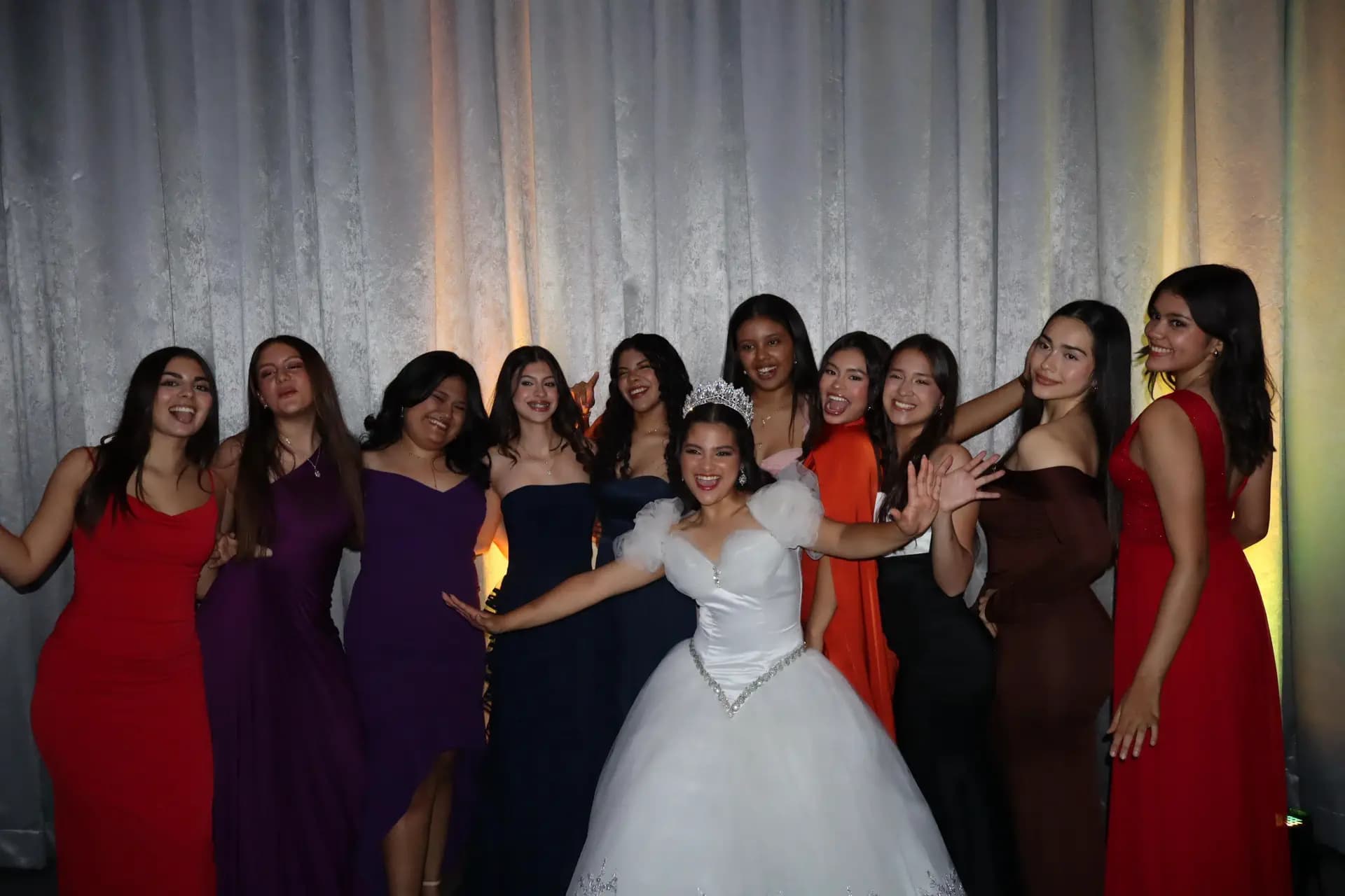 Bianca Maiolino Y Psc N H2025 Hon Cl Augusta Honduras Studentesse Gruppo Prom Pag Programma Orizzontale (4)