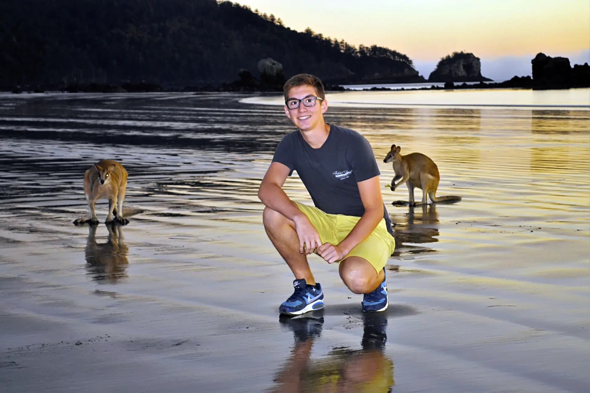 Davide Gozzi Ipau S2016 Australia Studente Spiaggia Animali Tramonto Pag Programma Orizzontale
