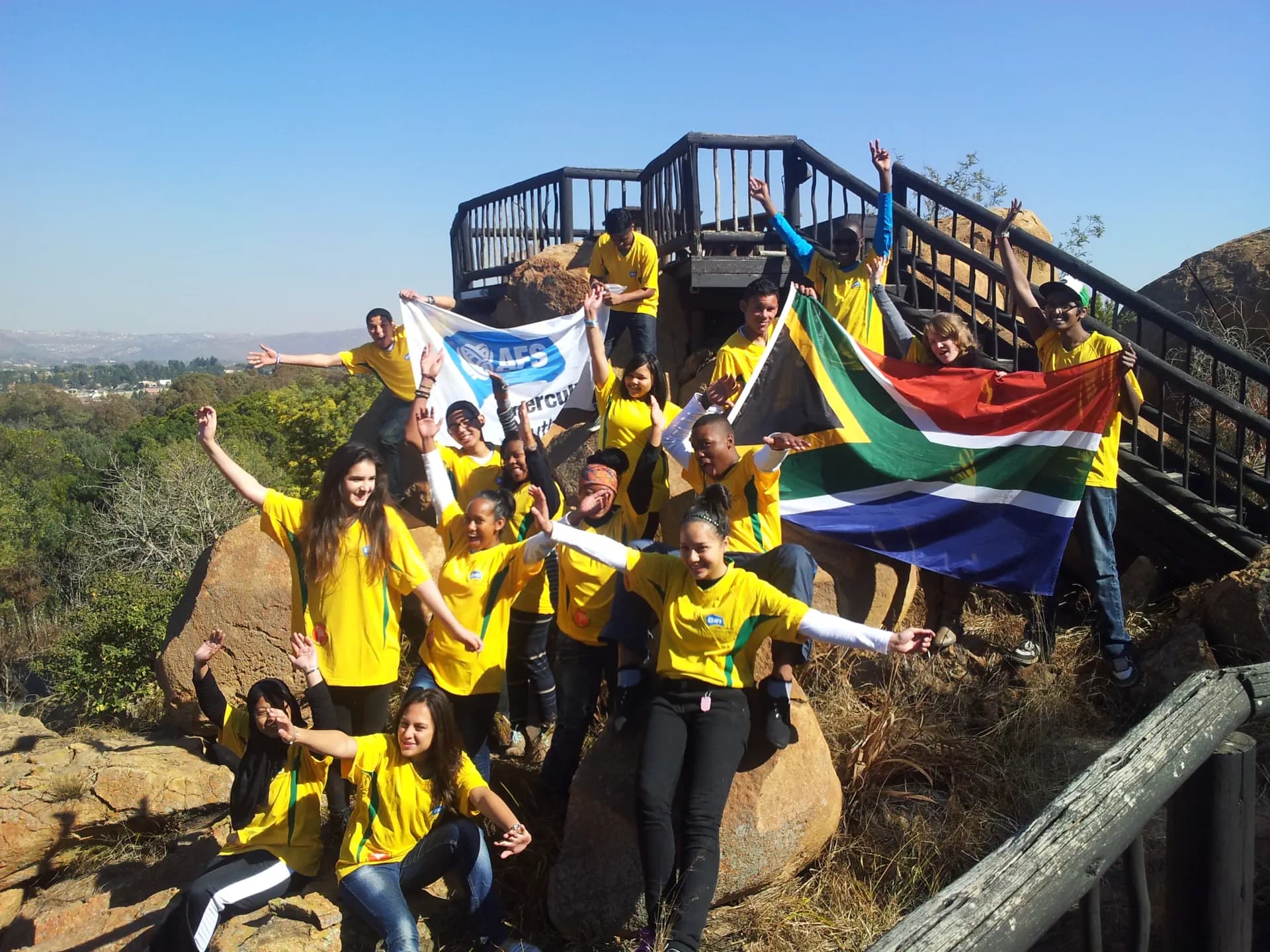 Joseph Ellard Chaperon IP Rsa 2013 Sudafrica Gruppo Bandiere Pag Paese Orizzontale (5)