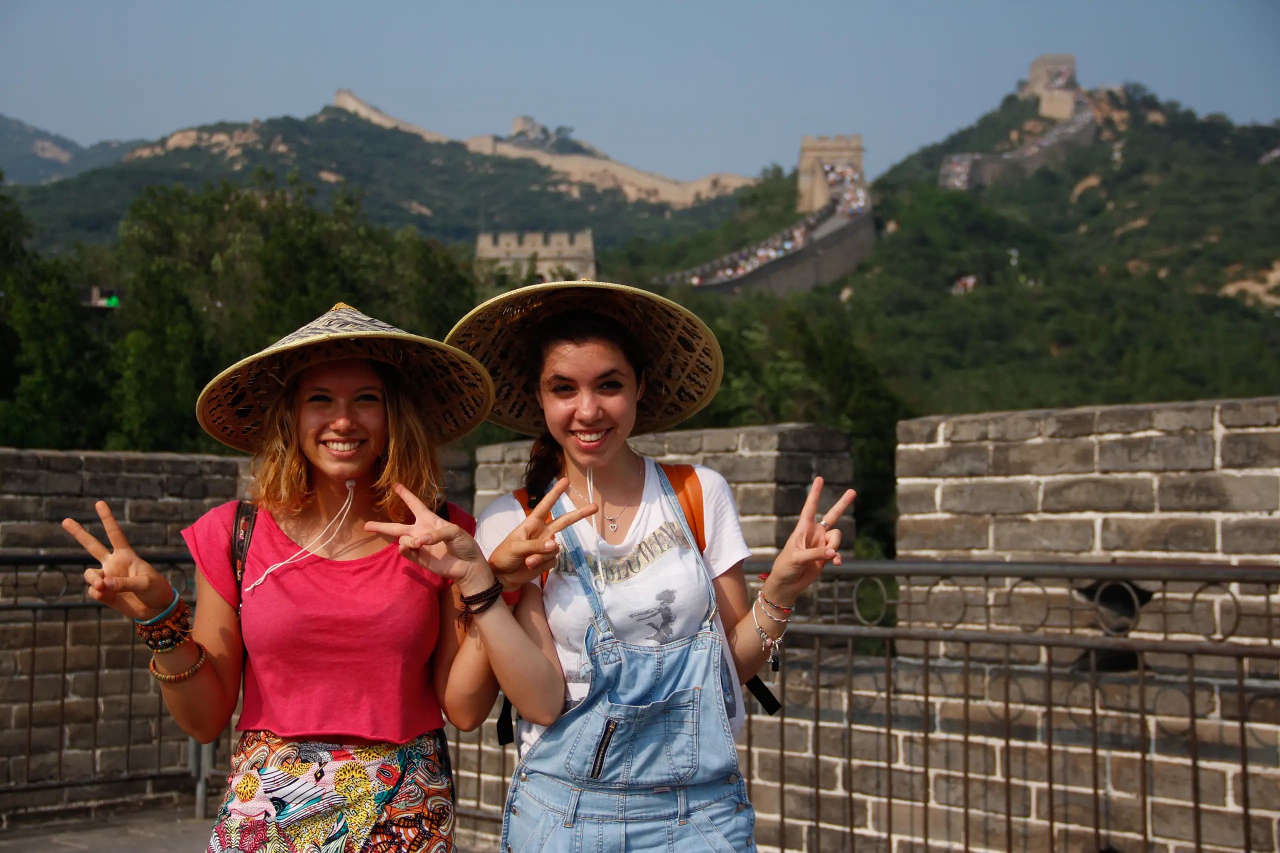 Mattia Guarnieri Ipchn 2014 Cina Studentessa Gruppo Paesaggio Monumento Tipico Pag Paese Orizzontale (27)