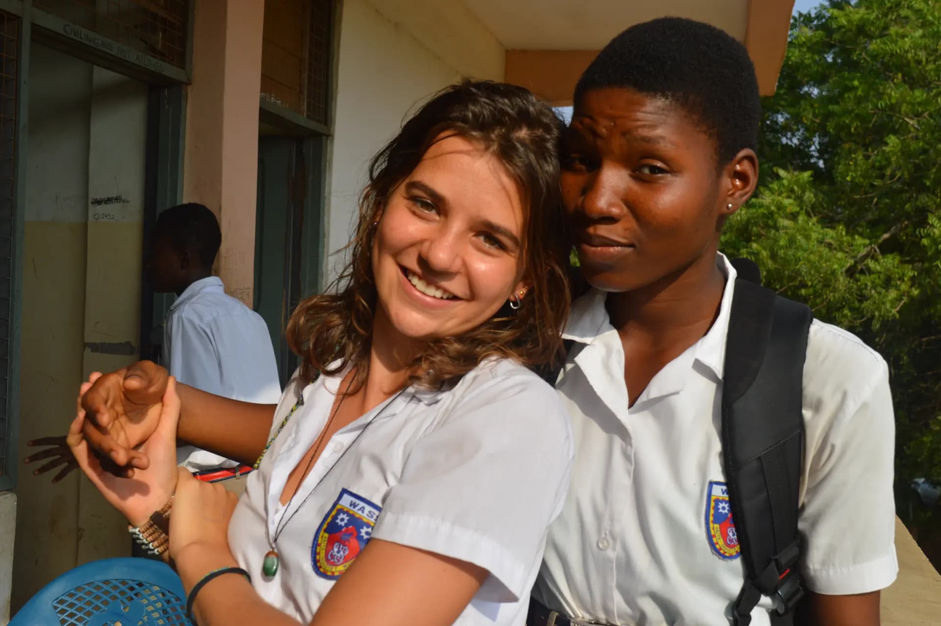 Virginia Jacquemod Y Psc Nh 2016 Gha Ghana Studentessa Amiche Divisa Scuola Pag Programma Orizzontale (2)
