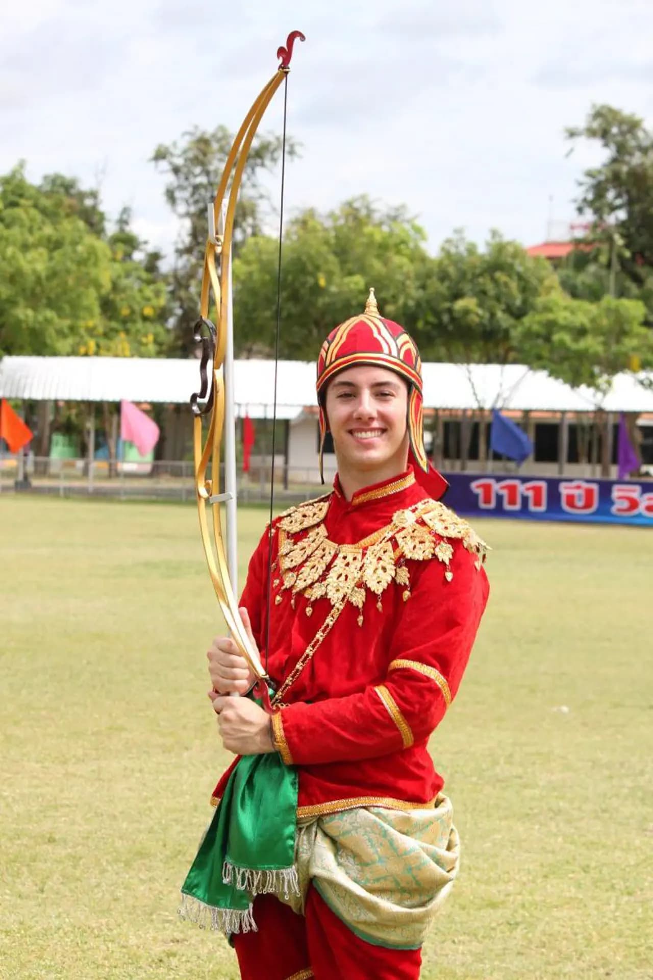 Danilo Spiro Y Psc Nh 2015 Thailandia Studente Costume Tradizionale Pag Programma Verticale