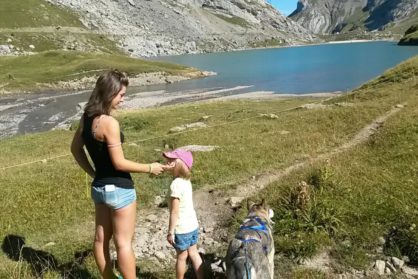 Sonia Veronese Y Psc N H2015 Sui Svizzera Studentessa Bambini Paesaggio Pag Programma Orizzontale (1)