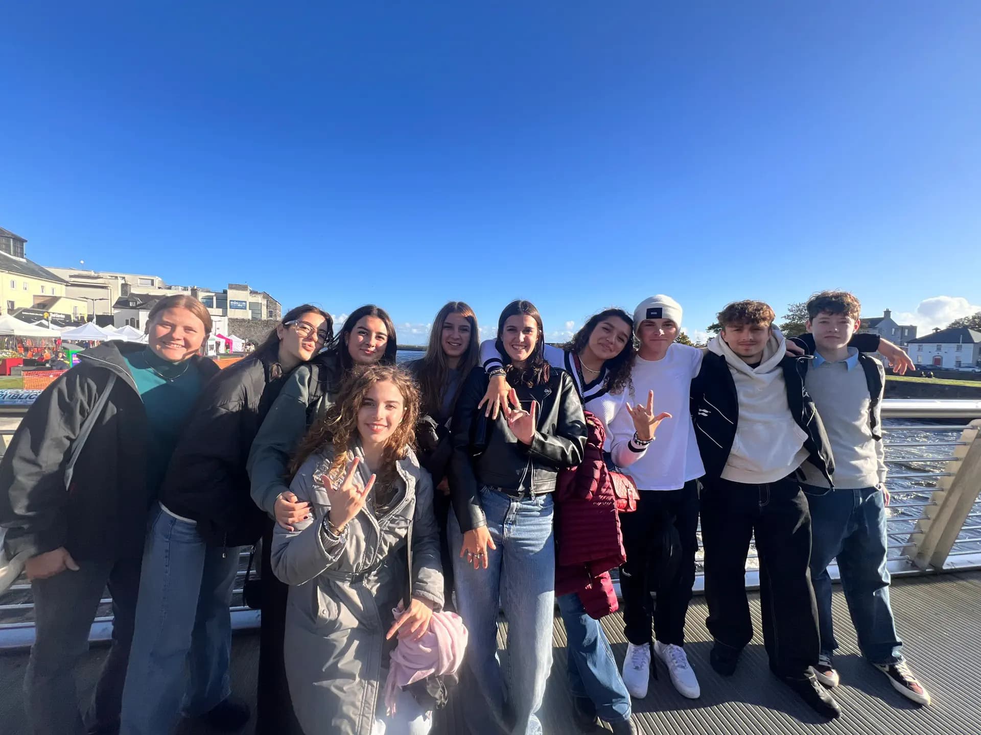 Anna Micolucci Yp 2025 Irl Cl Roma Ovest Irlanda Gruppo Paesaggio Studentessa Pag Programma Orizzontale (2)