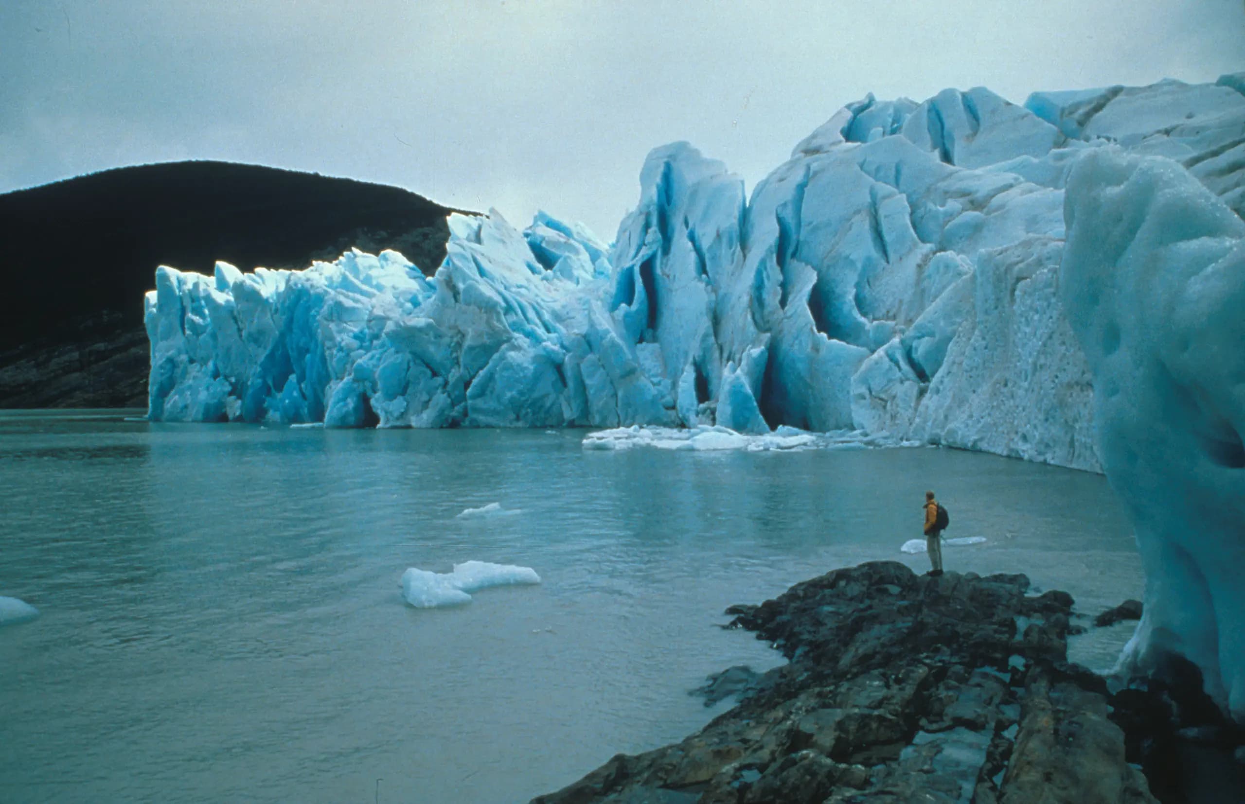 Cile Afs IP Pag Paese Verticale Icebergs South of Chile