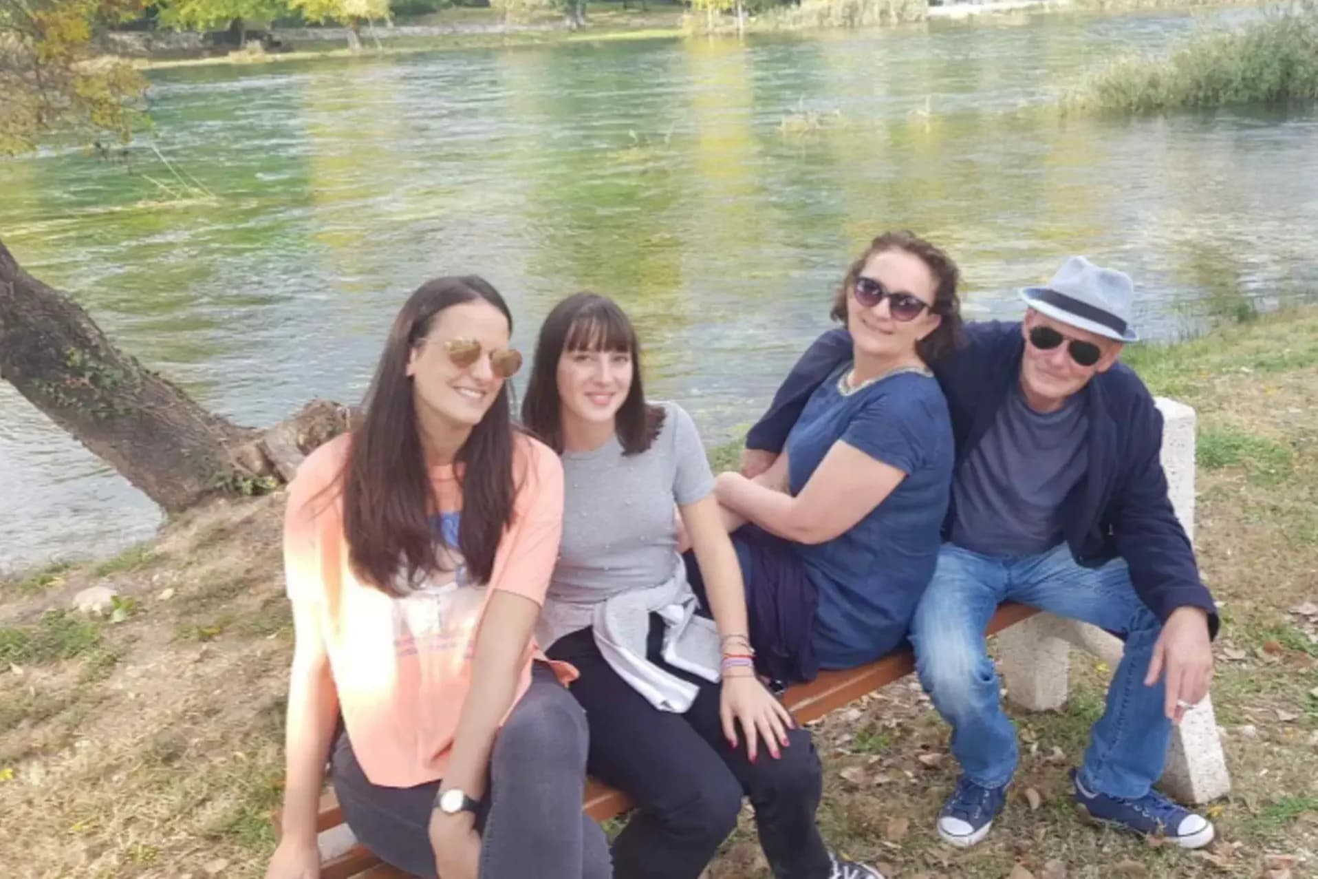 Mariasole De Pol Y Psc Nh 2019 Srb Serbia Studentessa Gruppo Pag Programma Orizzontale (3)