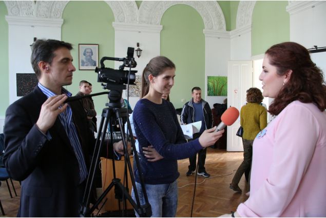 Myriam intervistata alla TV serba